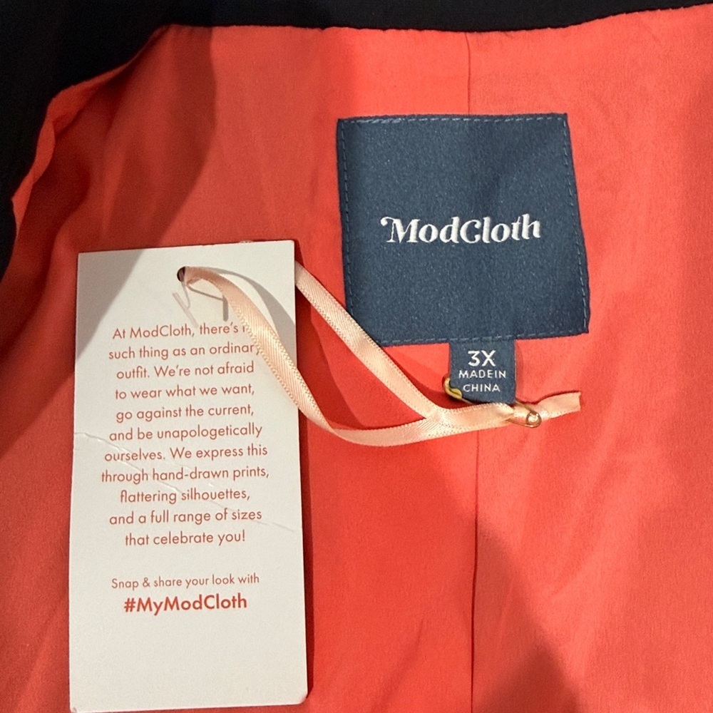 ModCloth | Black Blazer - Picture 5 of 6